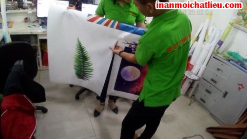 In tranh treo tường trên mọi chất liệu, đặc biệt với chất liệu vải bố canvas